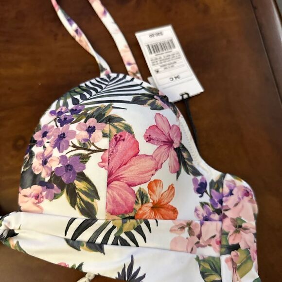 Shade and Shore Lightly Lined Underwire Twist Front Plunge Bikini NWT Fl… - Picture 14 of 14